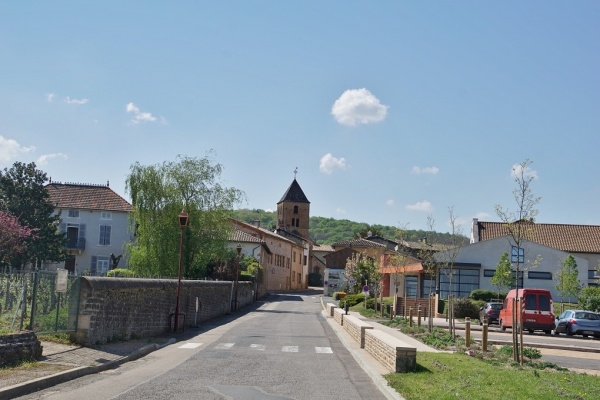 Photo Vinzelles - le Village