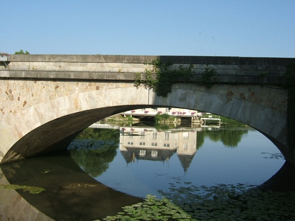 Photo La Flèche - Reflet sur le Loir