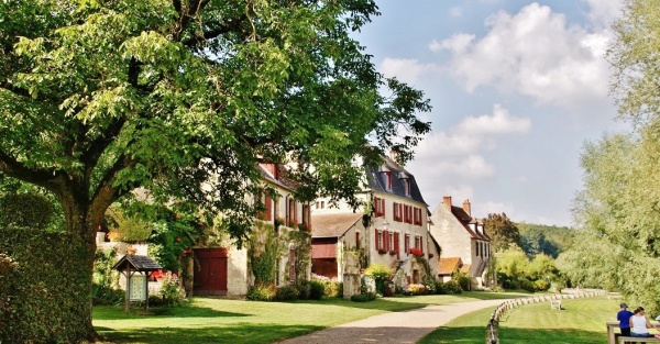 Photo Apremont - La Commune