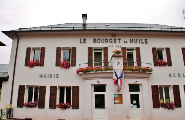 Photo Bourget-en-Huile - La Mairie