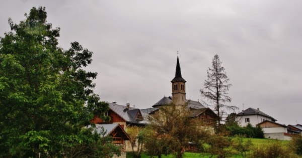 Photo Bourget-en-Huile - La Commune