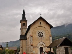 Photo paysage et monuments, Bourget-en-Huile - L'église