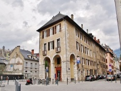 Photo paysage et monuments, Chambéry - La Commune