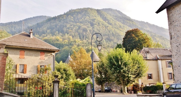 Photo Chamoux-sur-Gelon - La Commune