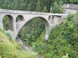 Photo paysage et monuments, Flumet - le pont