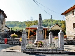 Photo paysage et monuments, Puygros - Monument-aux-Morts