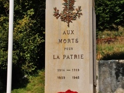 Photo paysage et monuments, Saint-Jean-d'Arvey - Monument-aux-Morts