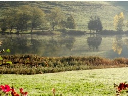 Photo paysage et monuments, La Thuile - Le lac de La Thuile un matin d'automne
