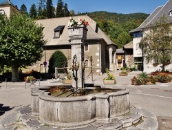 Photo paysage et monuments, Samoëns - Fontaine