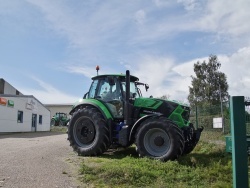 Photo paysage et monuments, Annouville-Vilmesnil - le tracteur