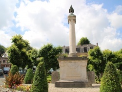 Photo paysage et monuments, Arques-la-Bataille - Monuments Aux Morts