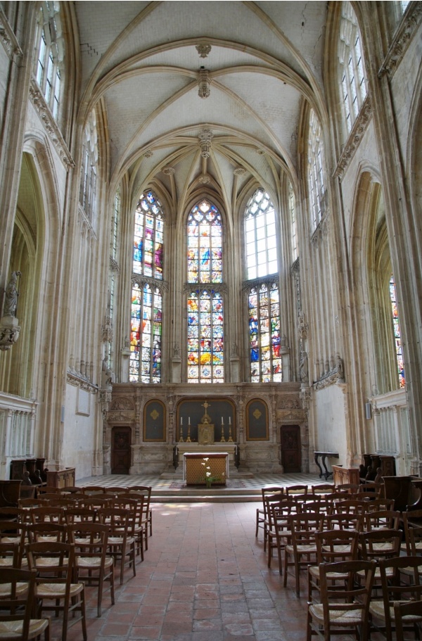 Photo Arques-la-Bataille - église Notre Dame