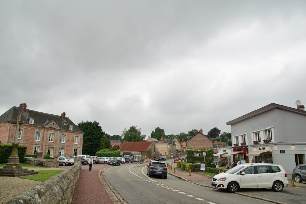 Photo Le Bourg-Dun - le village