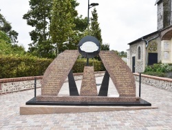 Photo paysage et monuments, Bréauté - le monument aux morts