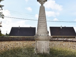 Photo paysage et monuments, Contremoulins - le monument aux morts