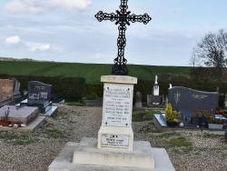 Photo paysage et monuments, Fongueusemare - le monument aux morts