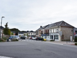 Photo paysage et monuments, Gonneville-la-Mallet - le village