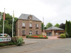 Photo paysage et monuments, Hautot-sur-Mer - la mairie
