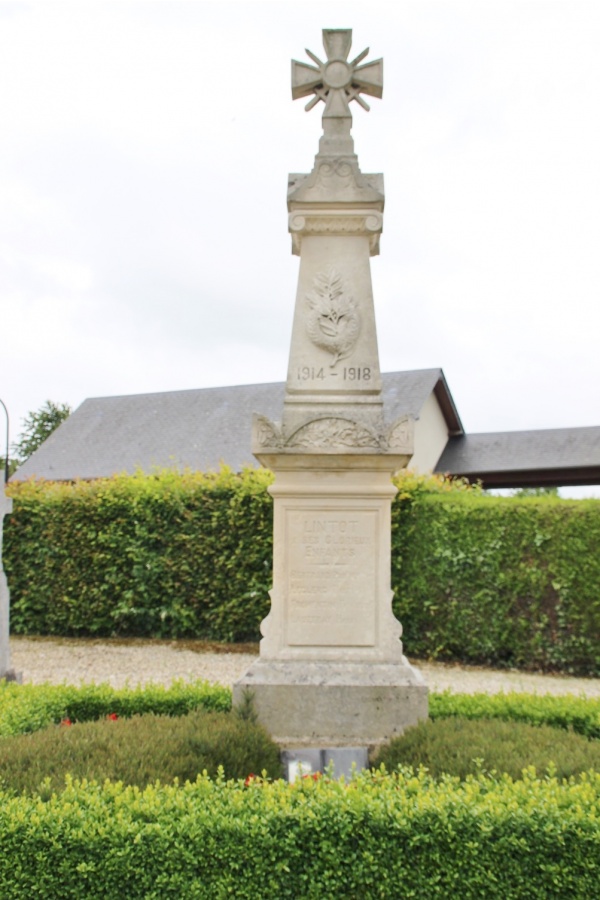 Photo Lintot-les-Bois - le monument aux morts