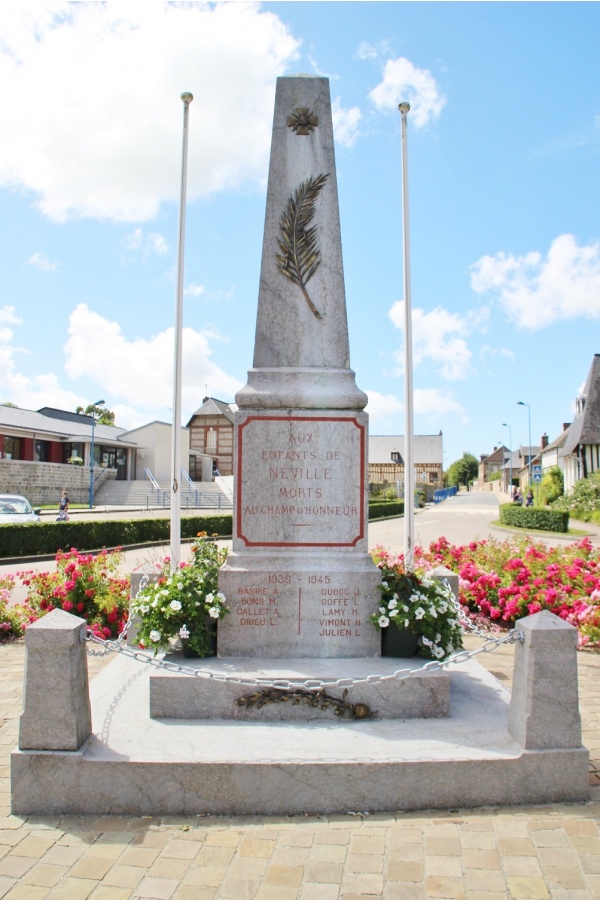 Photo Néville - le monument aux morts