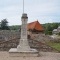 Photo Saint-Aubin-le-Cauf - le monument aux morts