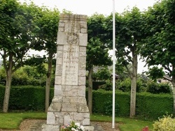 Photo paysage et monuments, Saint-Aubin-sur-Mer - le monument aux morts