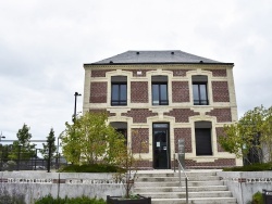 Photo paysage et monuments, Saint-Jouin-Bruneval - la mairie