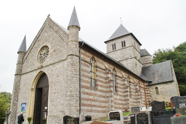 Photo Saint-Pierre-le-Vieux - église saint pierre