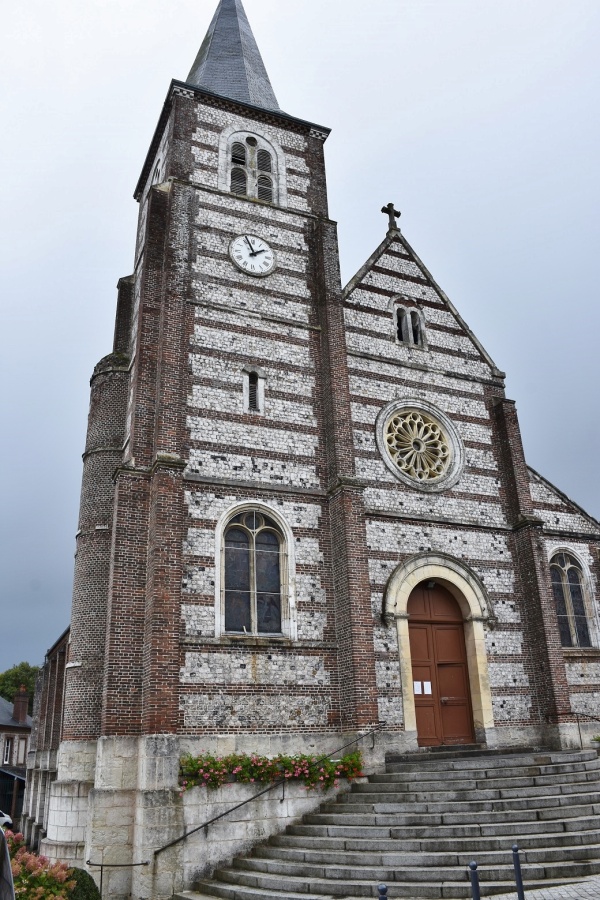 Photo Valmont - église Saint Nicolas