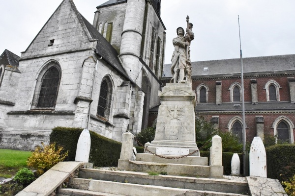 Photo Yébleron - Le Monuments aux Morts