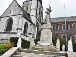 Photo paysage et monuments, Yébleron - Le Monuments aux Morts