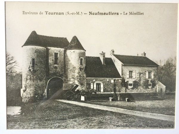 Photo Les Chapelles-Bourbon - Le château du Ménillet sous la période Louis Singer 1900/1905