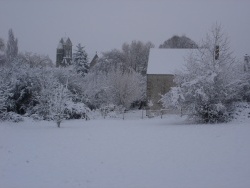Photo vie locale, Ville-Saint-Jacques - Village sous la neige le 29/11/2010