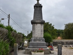 Photo paysage et monuments, Bernay-en-Ponthieu - le monument aux morts