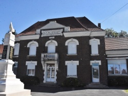 Photo paysage et monuments, Bernes - la mairie