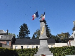 Photo paysage et monuments, Chuignolles - le monument aux morts