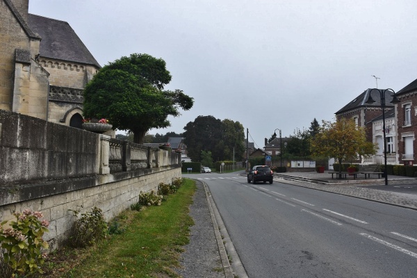 Photo Croix-Moligneaux - le village