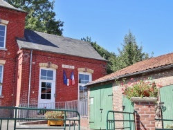 Photo paysage et monuments, Dominois - la mairie