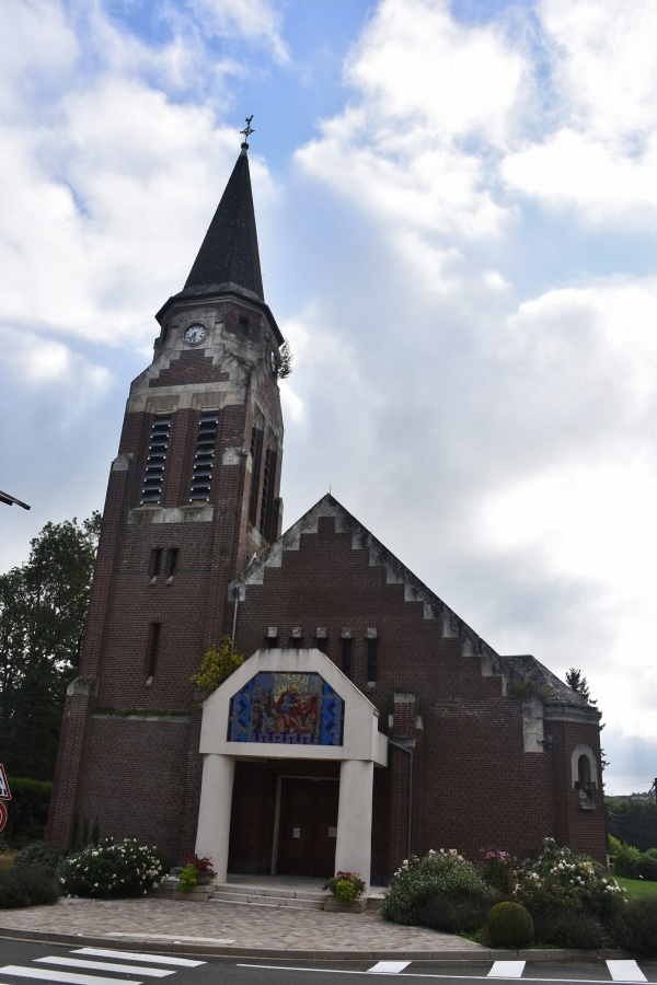 Photo Étricourt-Manancourt - église saint Martin
