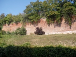 Photo paysage et monuments, Heilly - Remparts du château un jour d'automne