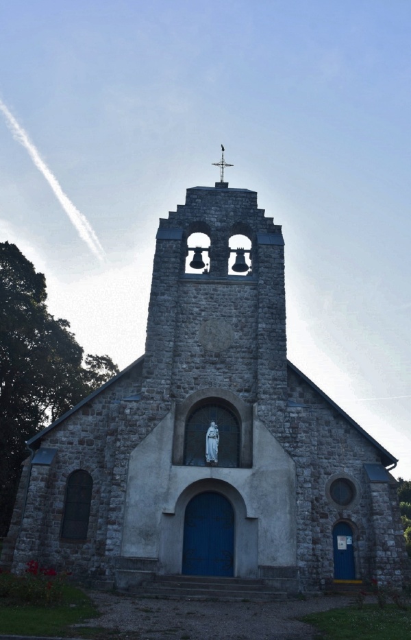 Photo Maricourt - église Notre Dame