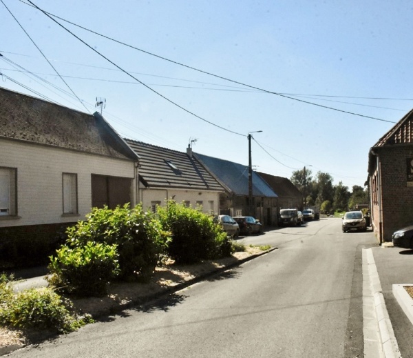 Photo Méricourt-sur-Somme - le village