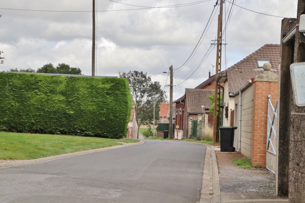 Photo Mesnil-en-Arrouaise - le village