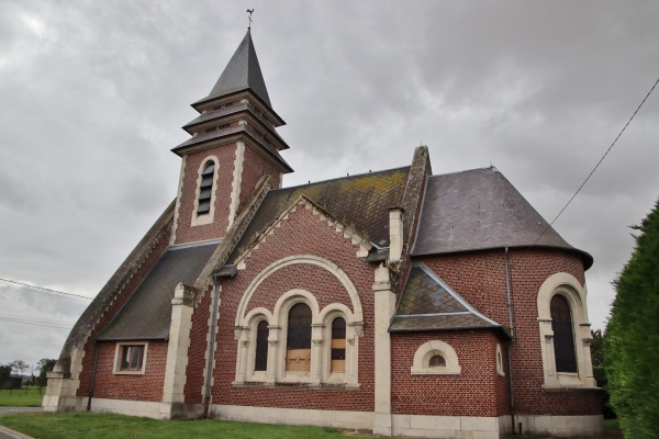 Photo Mesnil-en-Arrouaise - église saint Etienne