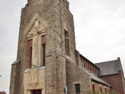 Photo paysage et monuments, Estrées-Mons - église Saint Pierre