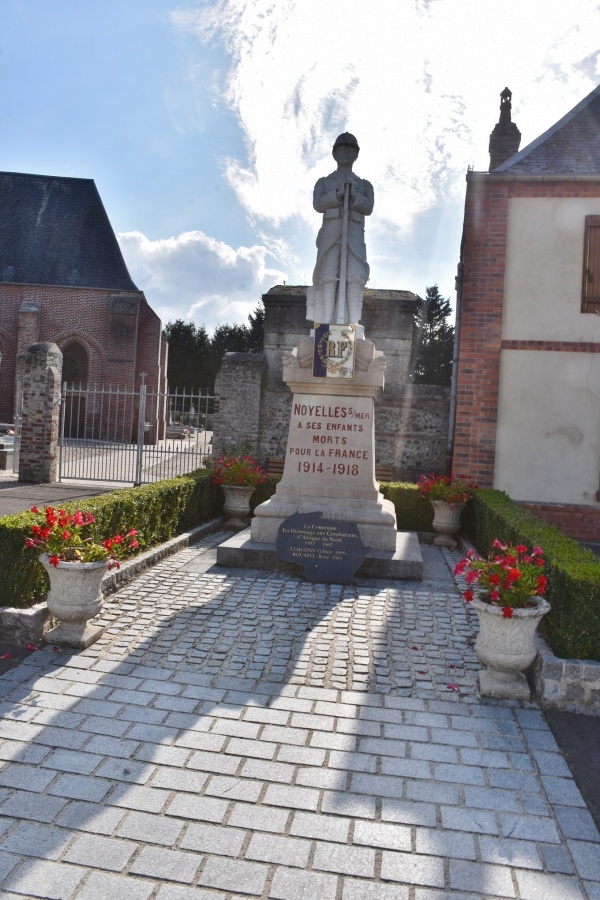 Photo Noyelles-sur-Mer - le monument aux morts