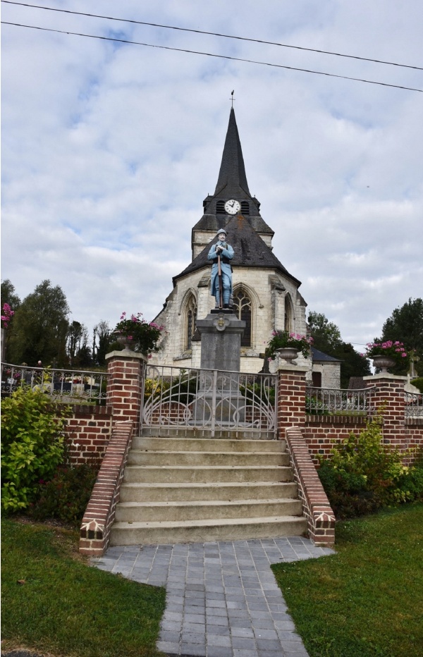 Photo Ponches-Estruval - le monumenyt aux morts