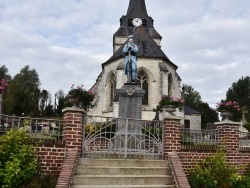 Photo paysage et monuments, Ponches-Estruval - le monumenyt aux morts