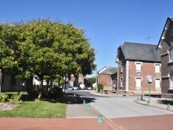 Photo paysage et monuments, Roisel - le village