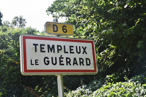 Photo Templeux-le-Guérard - templeux le guérard (80240)